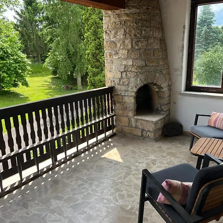 Im Gruenen 度假居 *